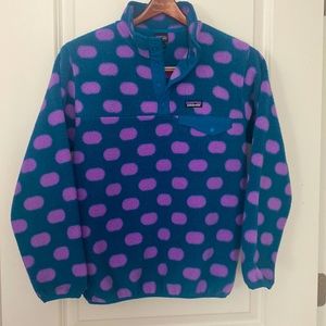Girl’s Patagonia fleece pullover
